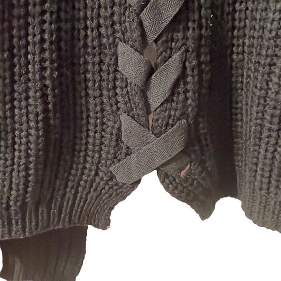 David and Young black laced back open front sweater One Size - Picture 6 of 8